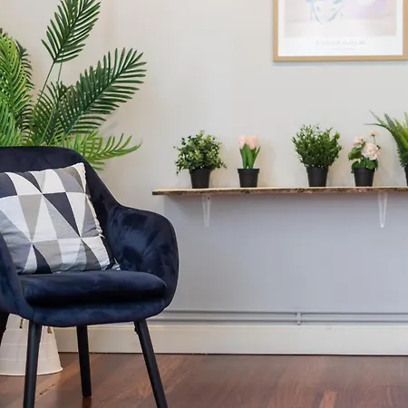 Lägenhet Tranvia 51 *